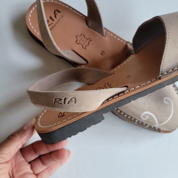 Ria monarca leather slingback sandals, size 40/us 9.5. - Picture 9 of 9